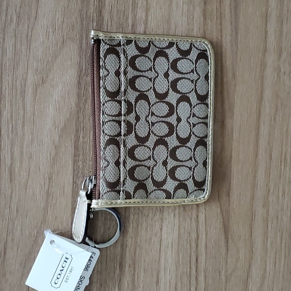 Coach Coin Card Holder Wallet - Picture 1 of 6
